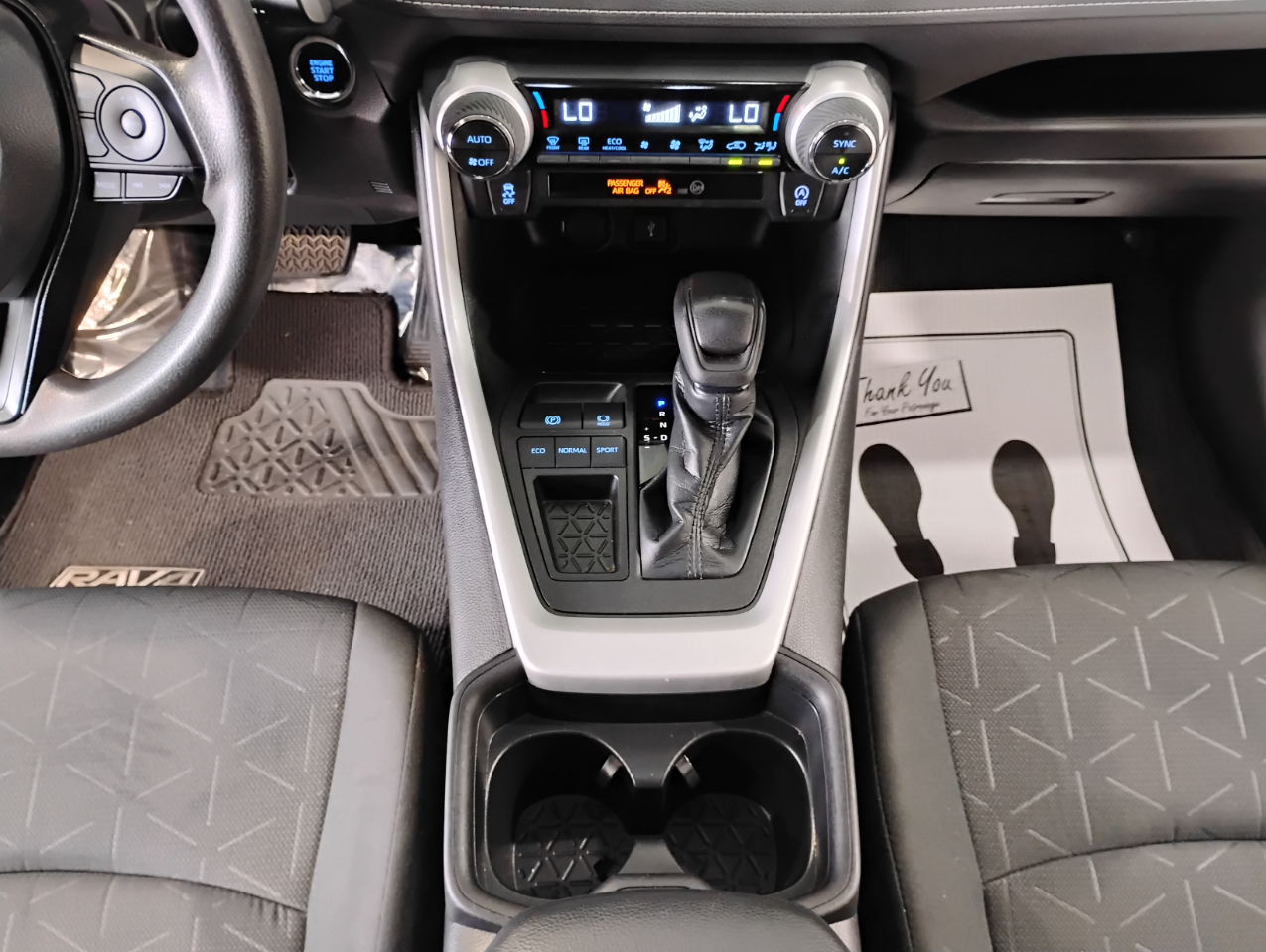 Toyota RAV4 XLE 2021