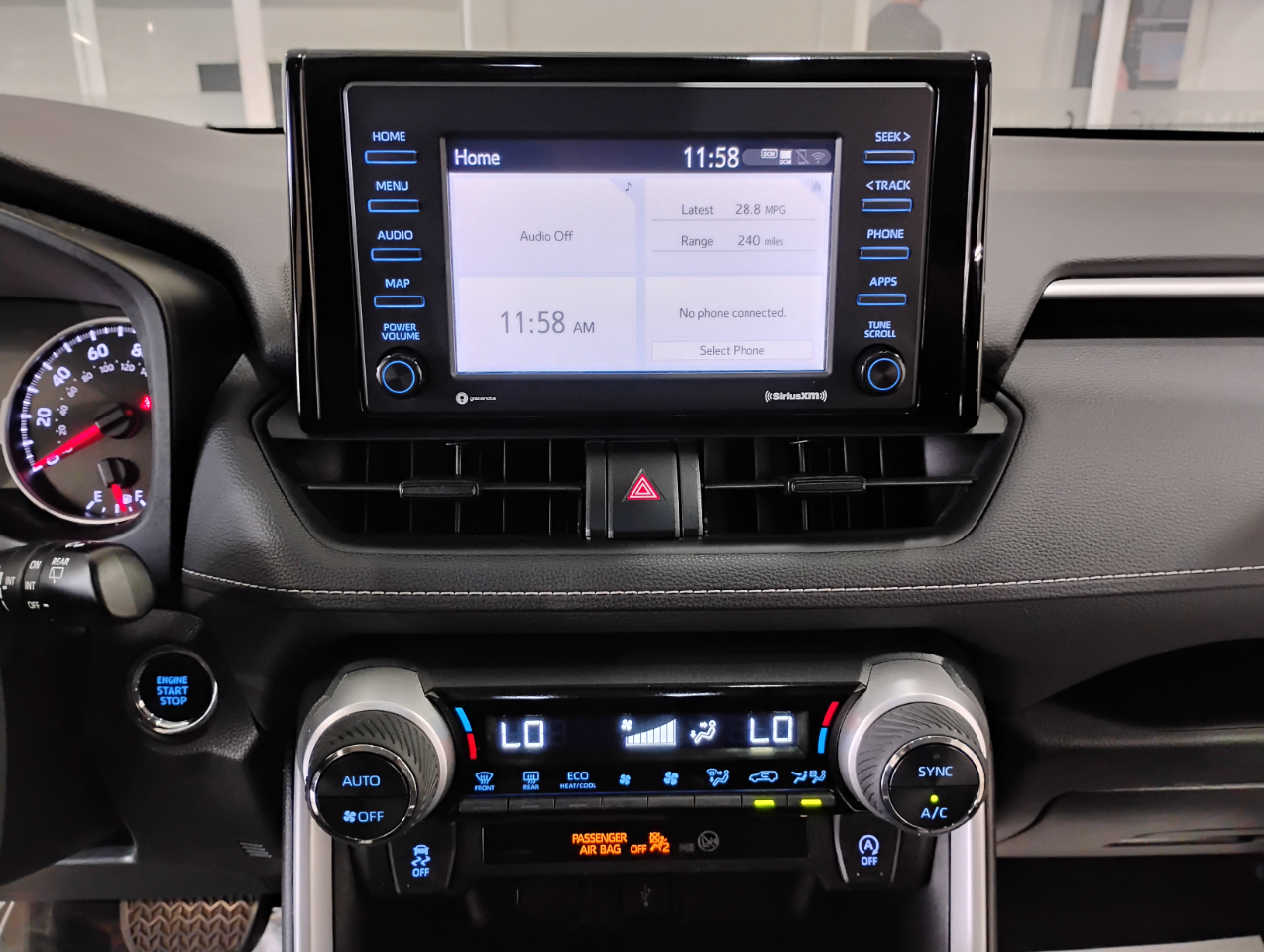 Toyota RAV4 XLE 2021