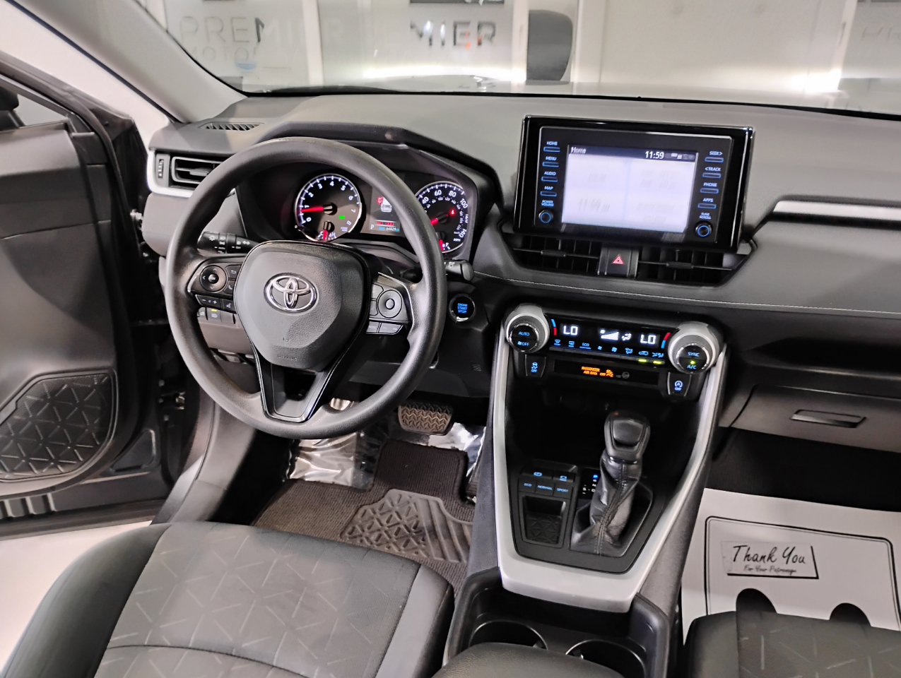 Toyota RAV4 XLE 2021