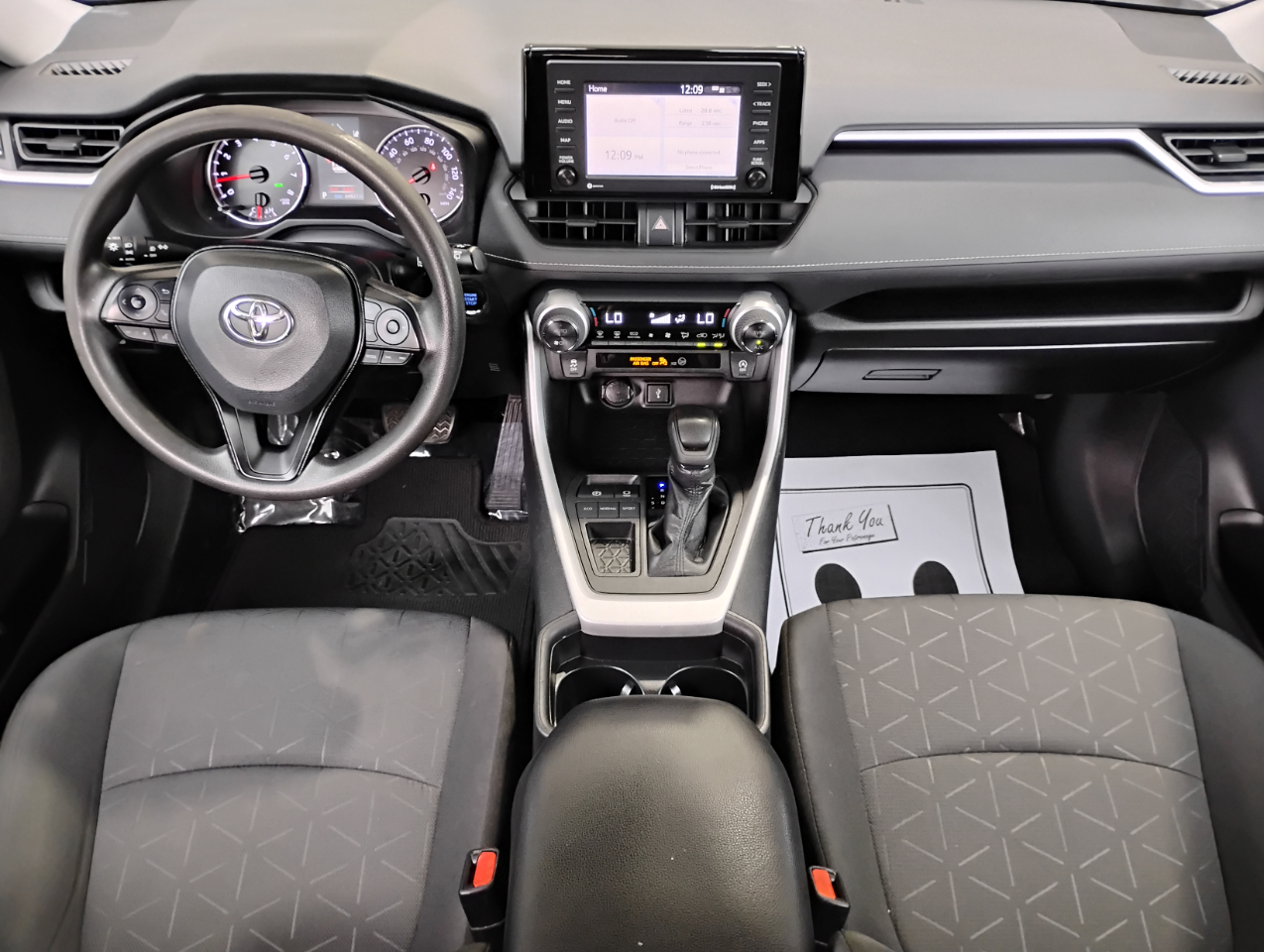 Toyota RAV4 XLE 2021