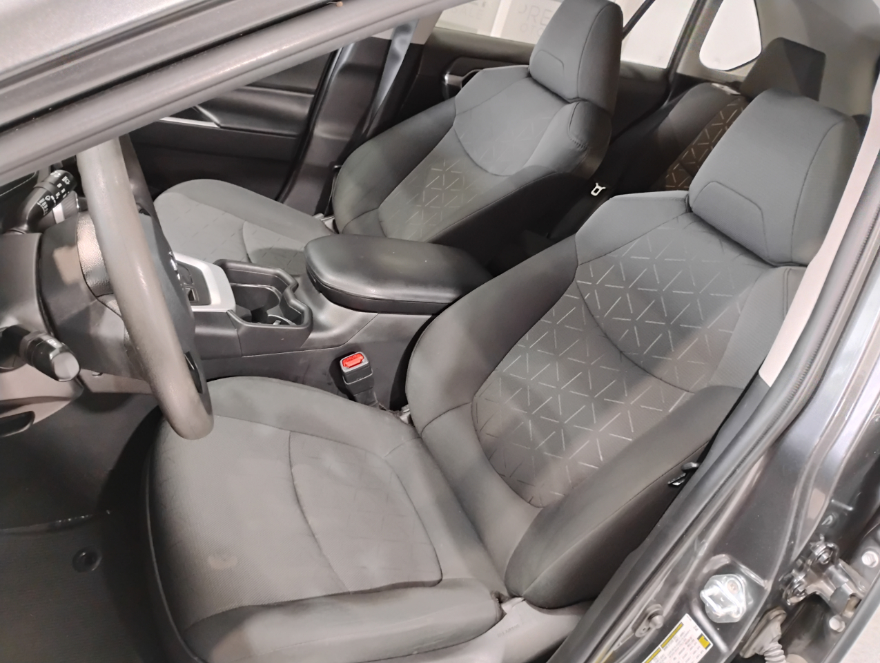 Toyota RAV4 XLE 2021