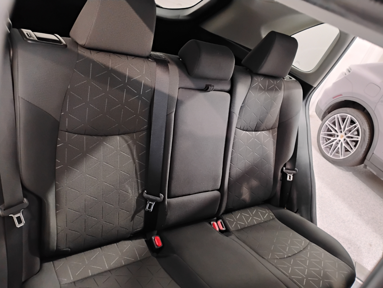 Toyota RAV4 XLE 2021