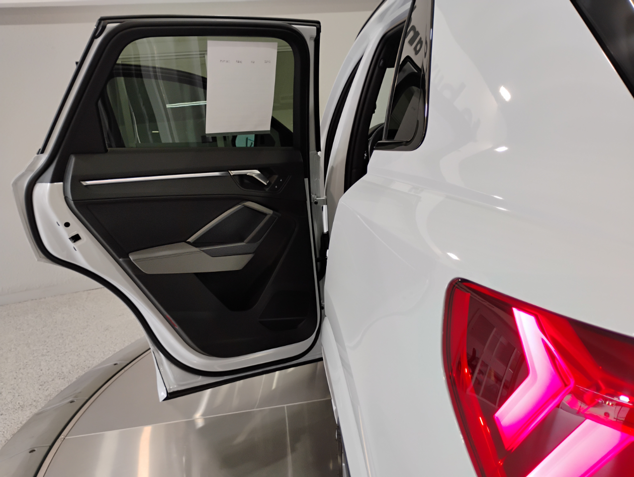 Audi Q3 S line Premium Plus quattro 2023