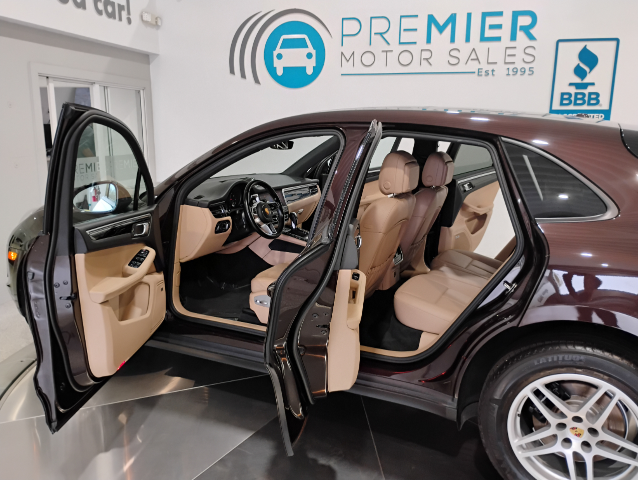 Porsche Macan AWD 2021