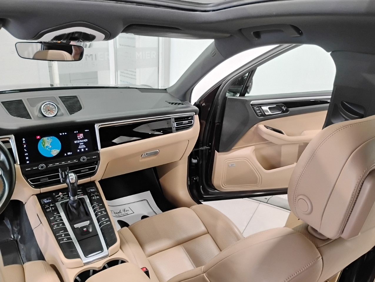 Porsche Macan AWD 2021