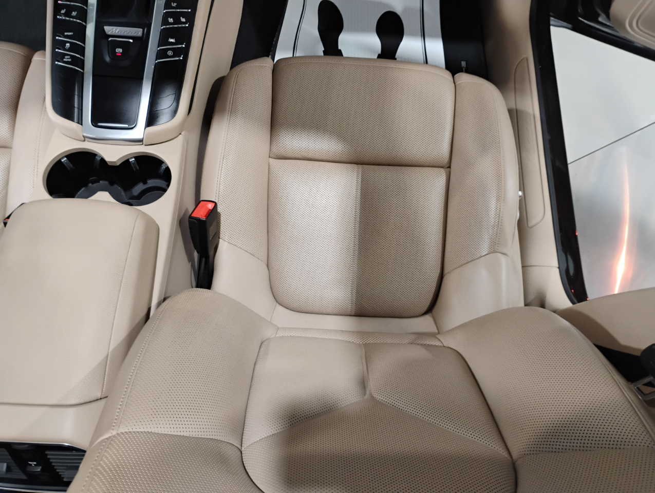 Porsche Macan AWD 2021