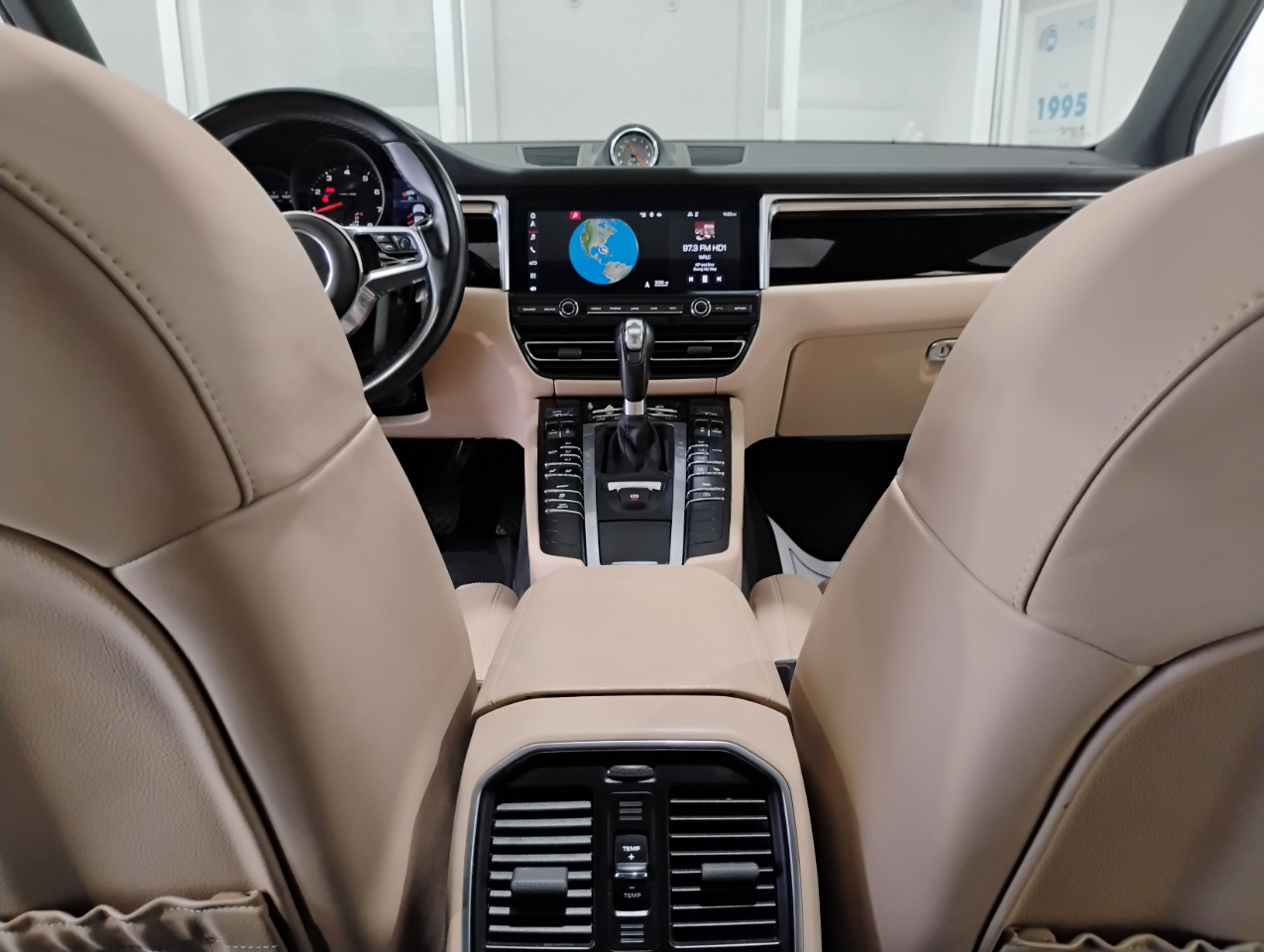 Porsche Macan AWD 2021