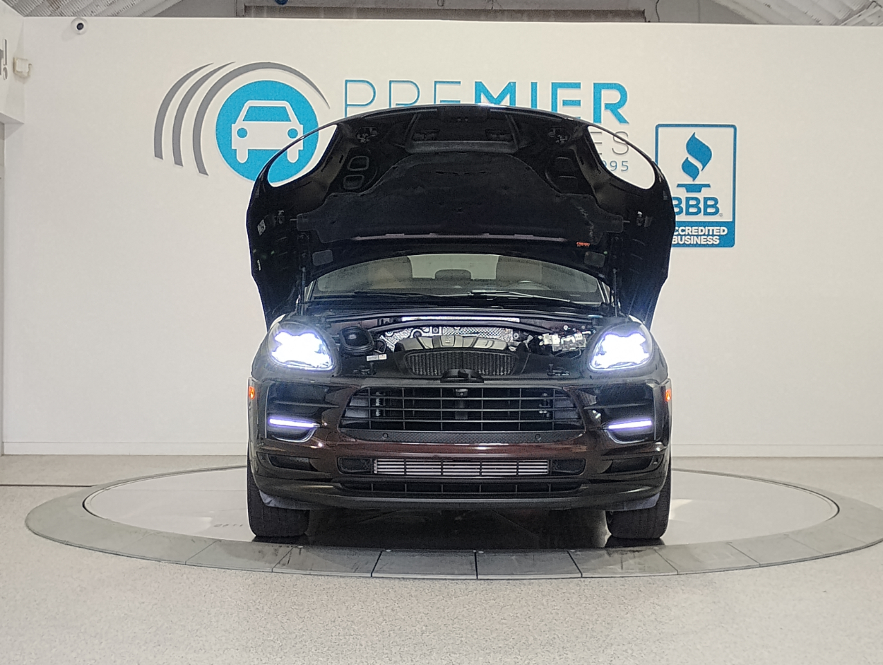 Porsche Macan AWD 2021