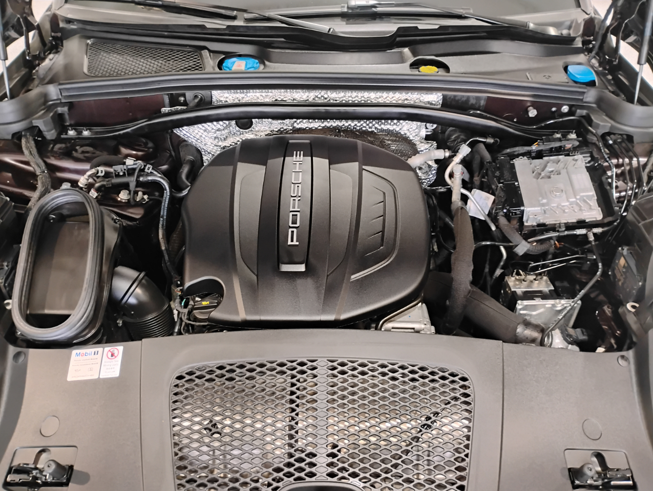 Porsche Macan AWD 2021