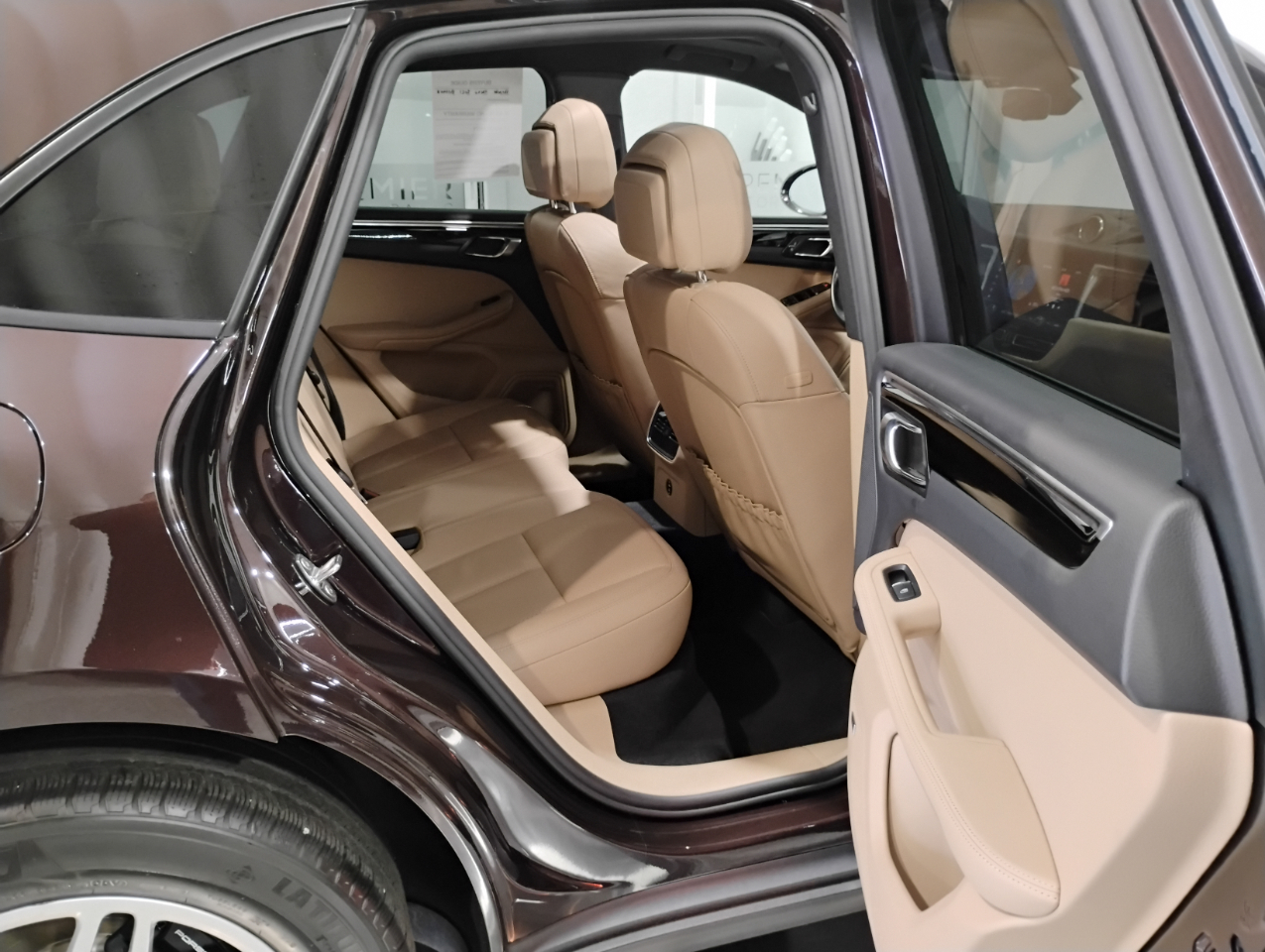 Porsche Macan AWD 2021