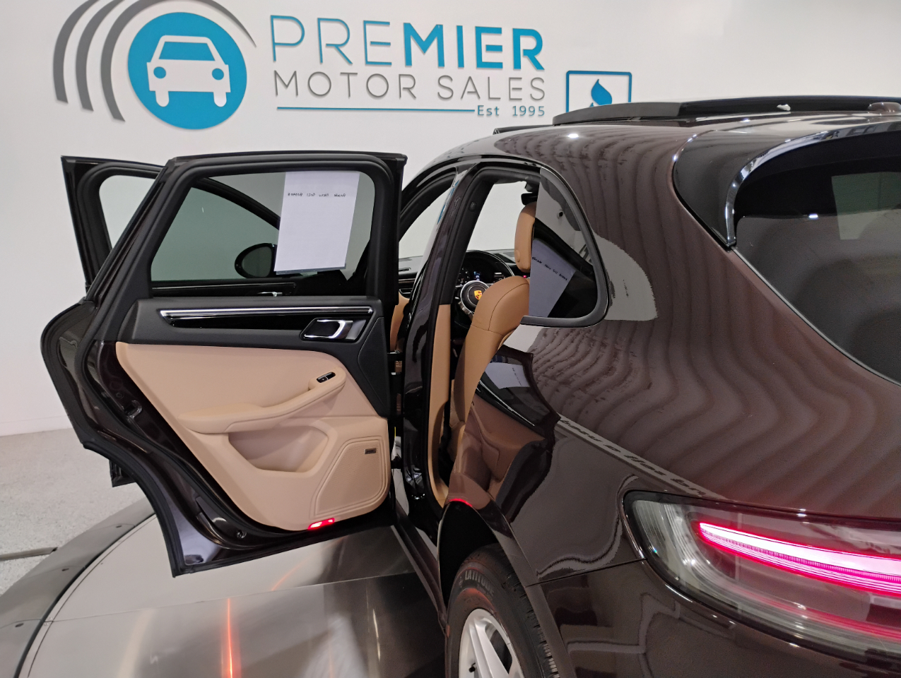 Porsche Macan AWD 2021