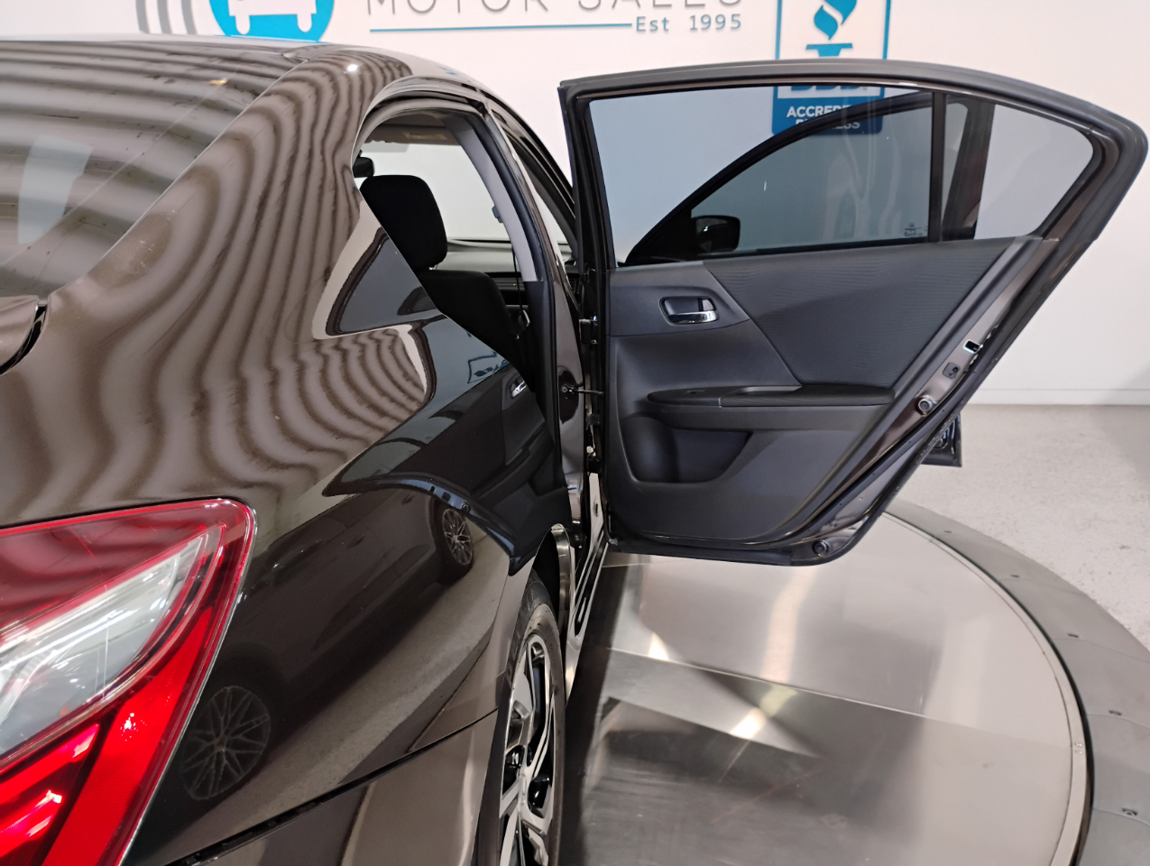 Honda Accord LX Sedan CVT 2017