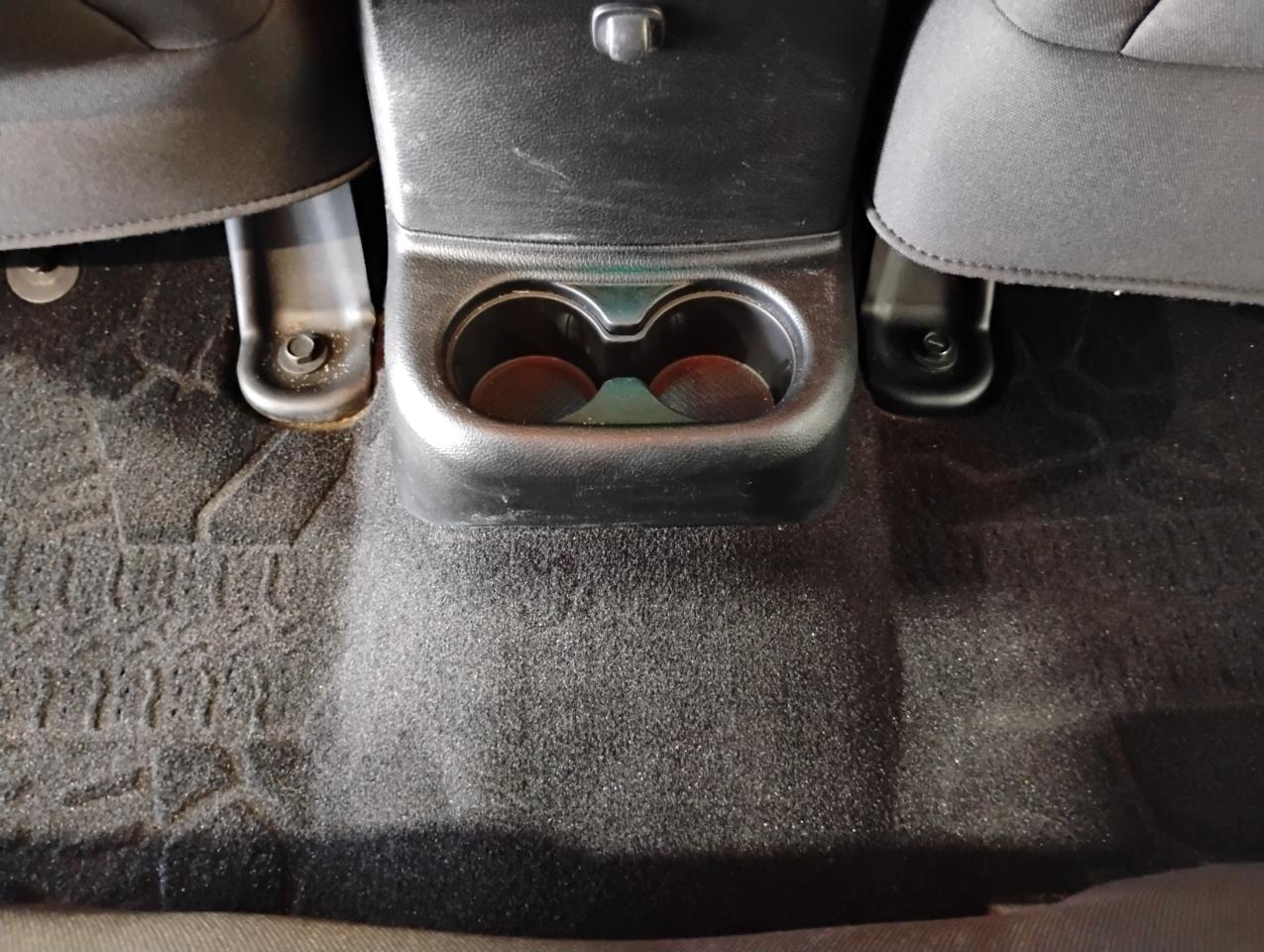 Jeep Wrangler Unlimited Sport 4WD 2017