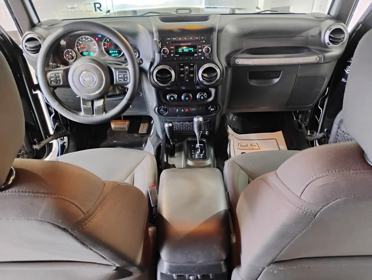 Jeep Wrangler Unlimited Sport 4WD 2017