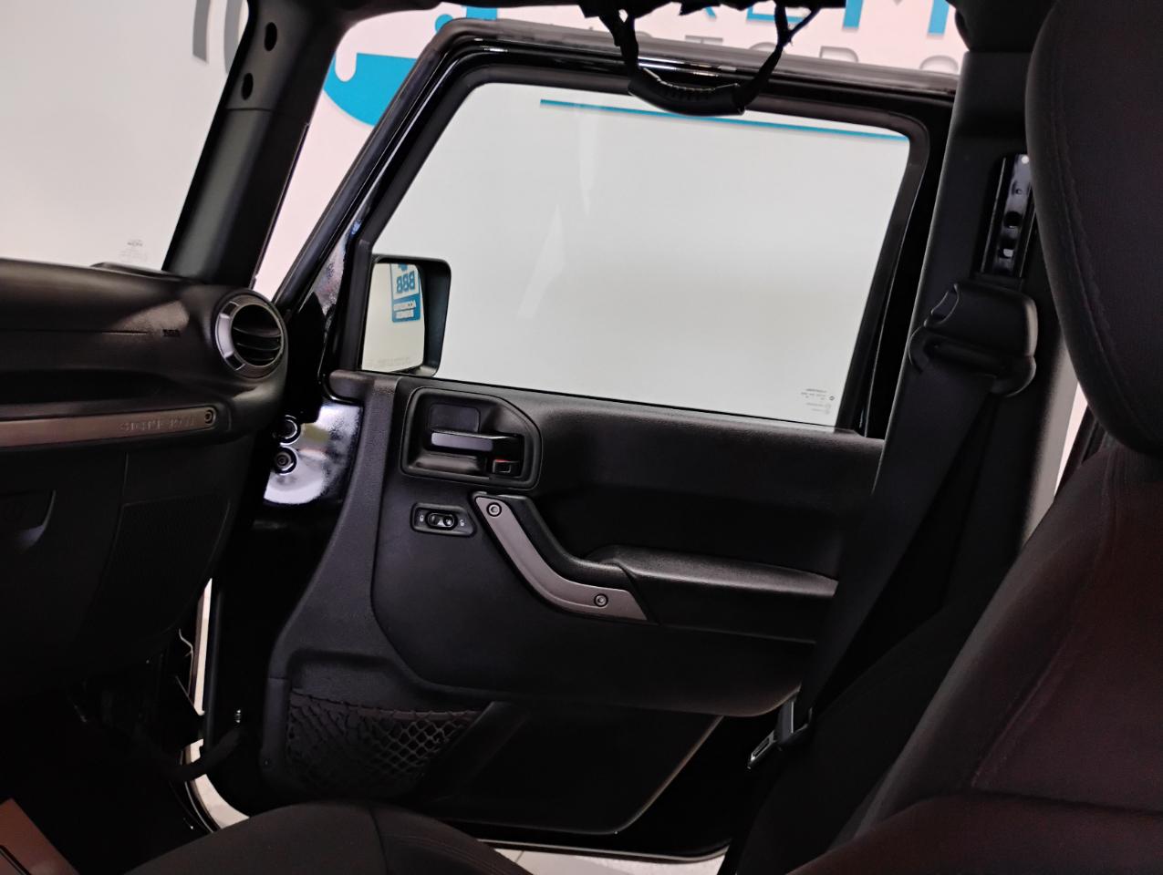 Jeep Wrangler Unlimited Sport 4WD 2017