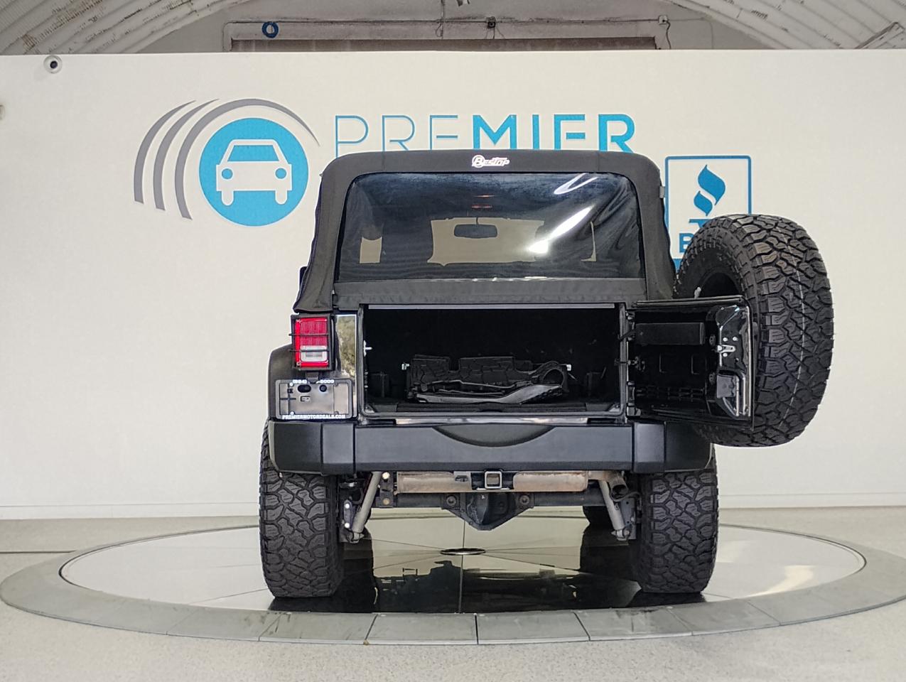 Jeep Wrangler Unlimited Sport 4WD 2017