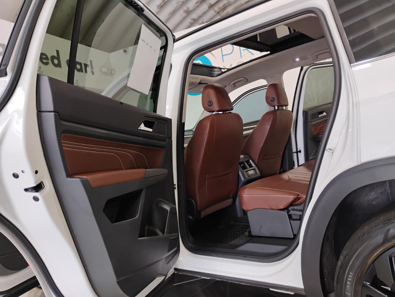 Volkswagen Atlas V6 SE w/Technology 2023