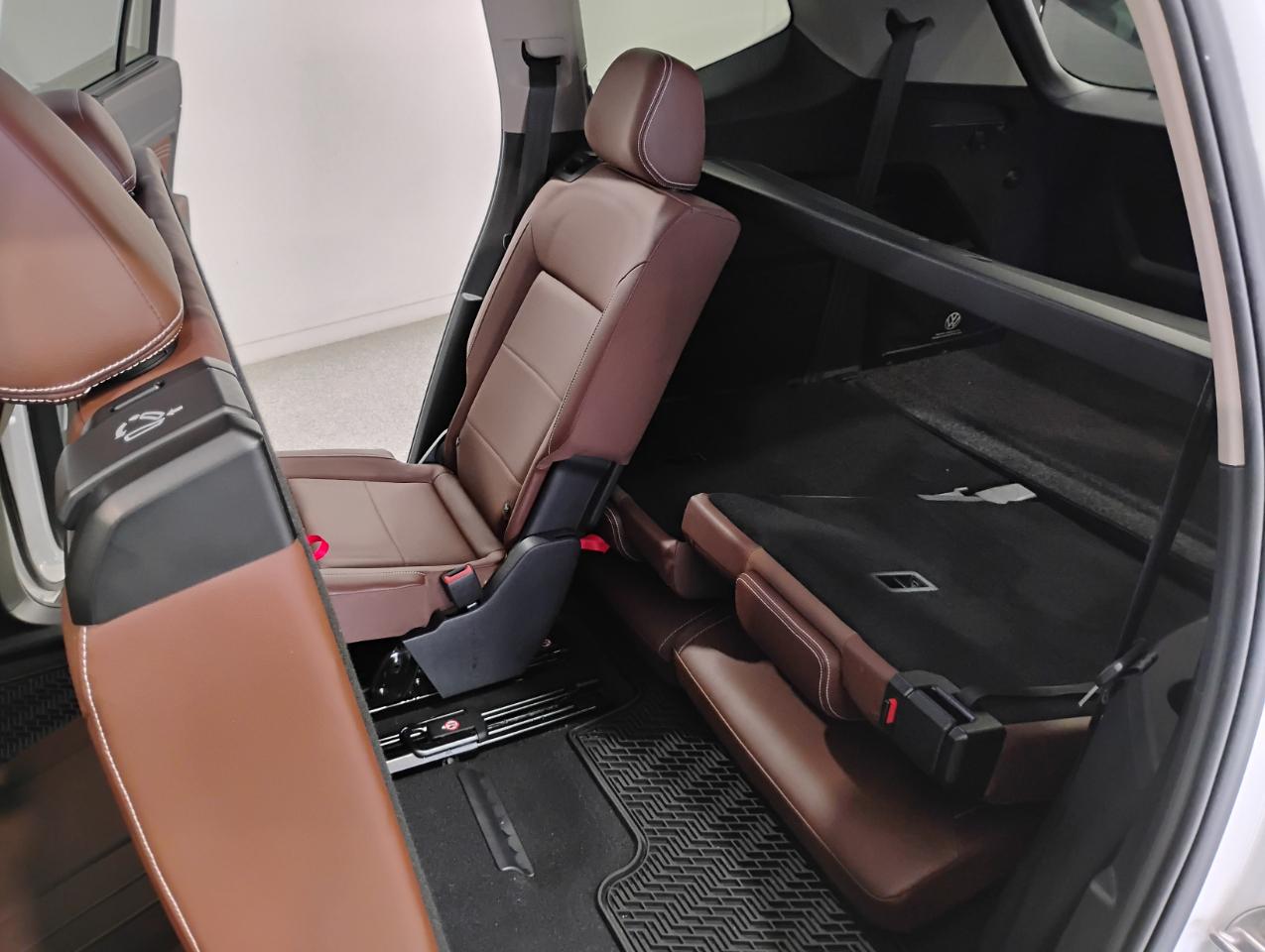 Volkswagen Atlas V6 SE w/Technology 2023