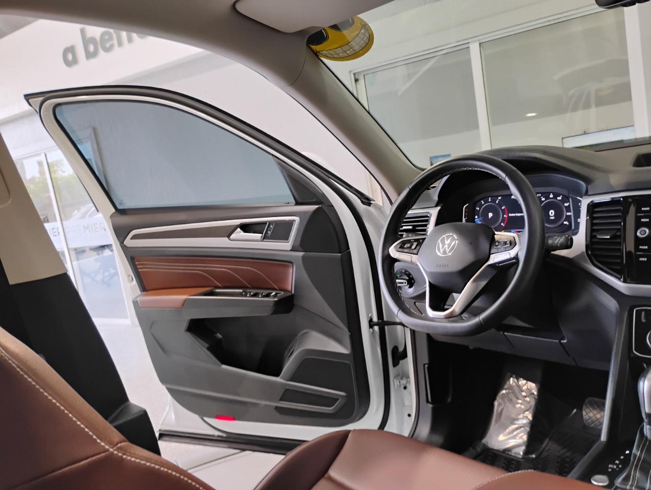 Volkswagen Atlas V6 SE w/Technology 2023