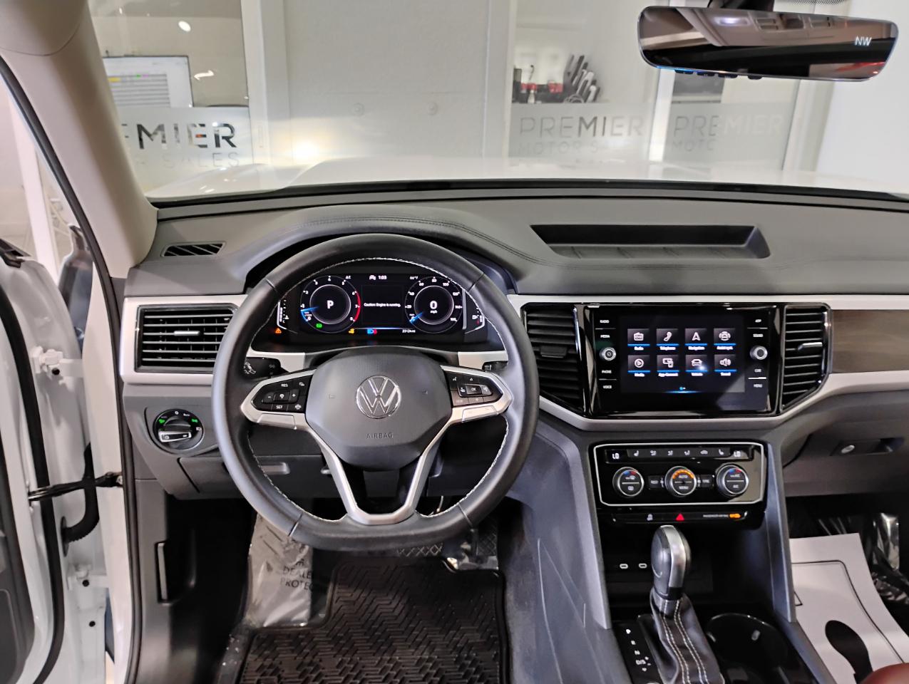 Volkswagen Atlas V6 SE w/Technology 2023