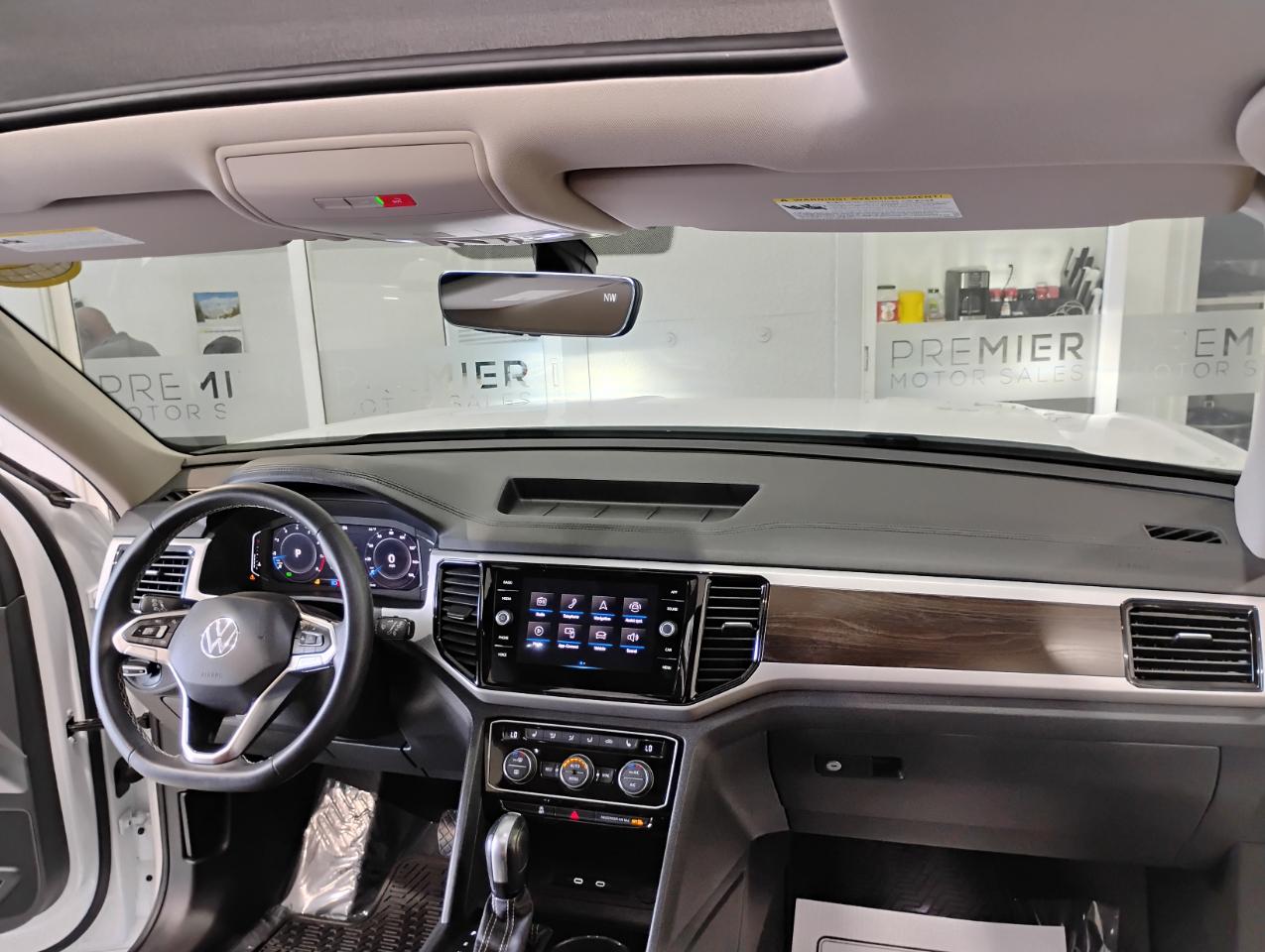 Volkswagen Atlas V6 SE w/Technology 2023