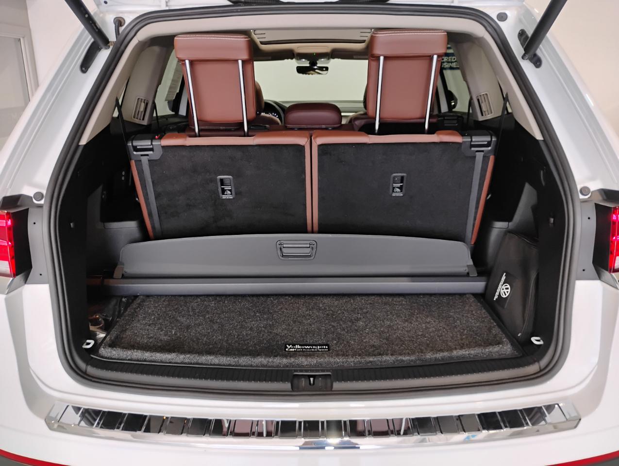 Volkswagen Atlas V6 SE w/Technology 2023