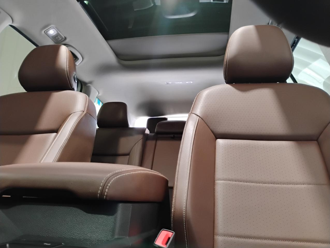 Volkswagen Atlas V6 SE w/Technology 2023