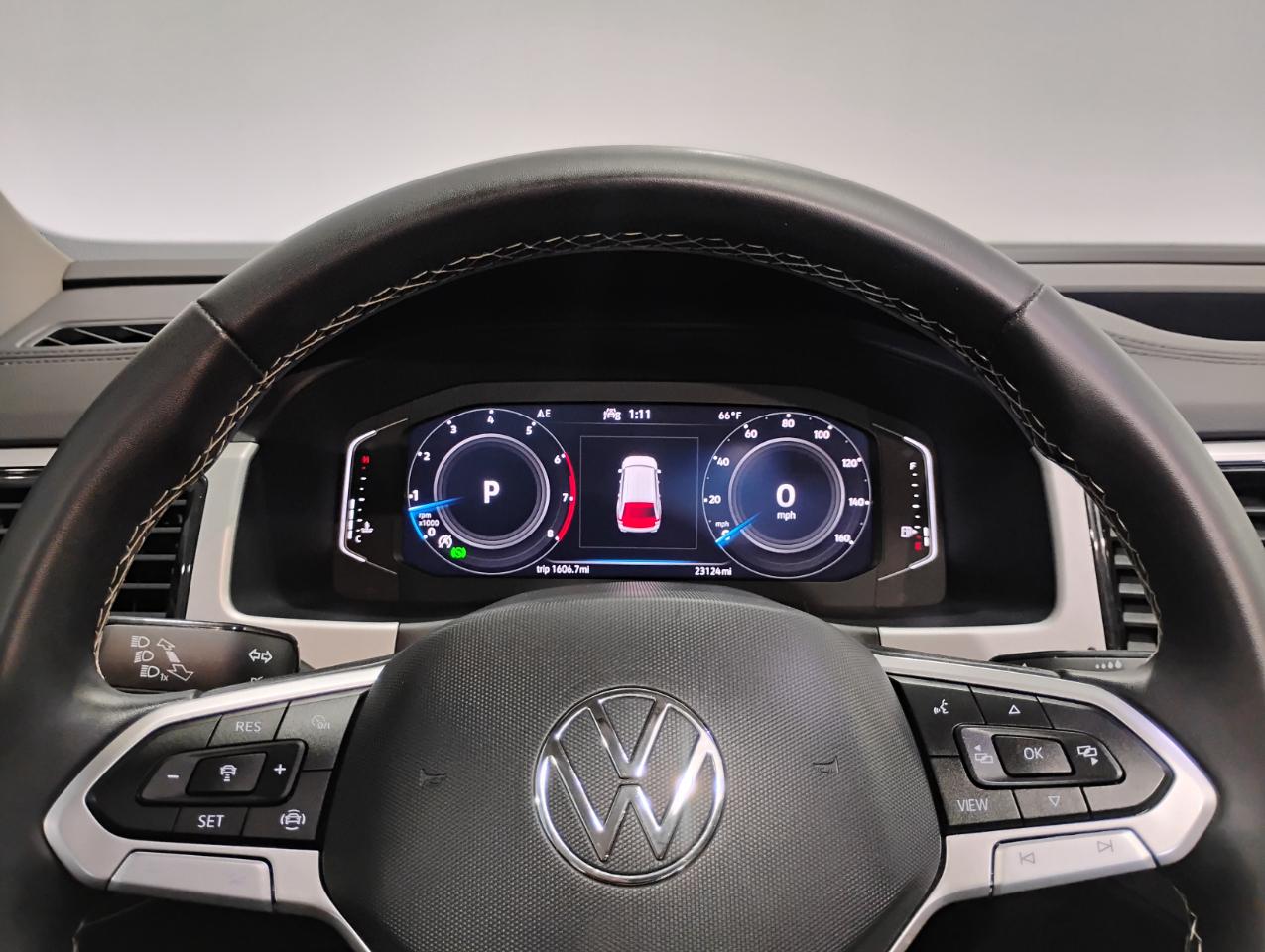 Volkswagen Atlas V6 SE w/Technology 2023