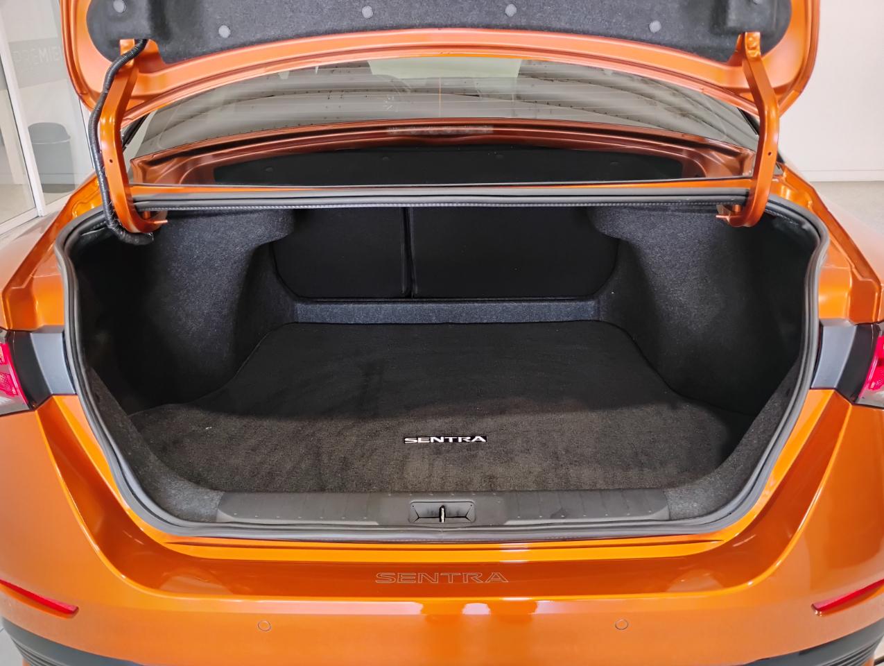 Nissan Sentra SR 2024