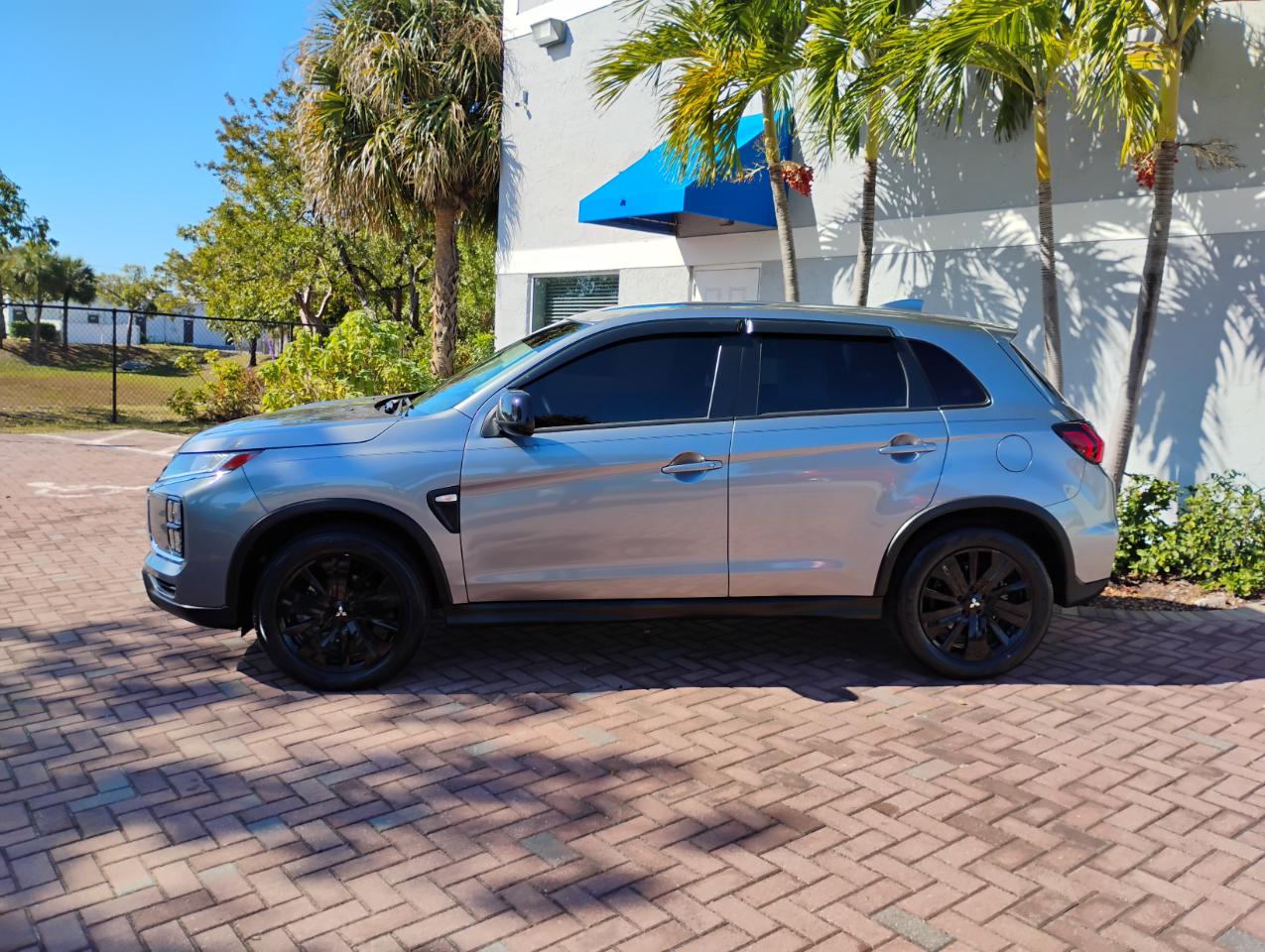 Mitsubishi Outlander Sport 2.0 ES 4WD 2023