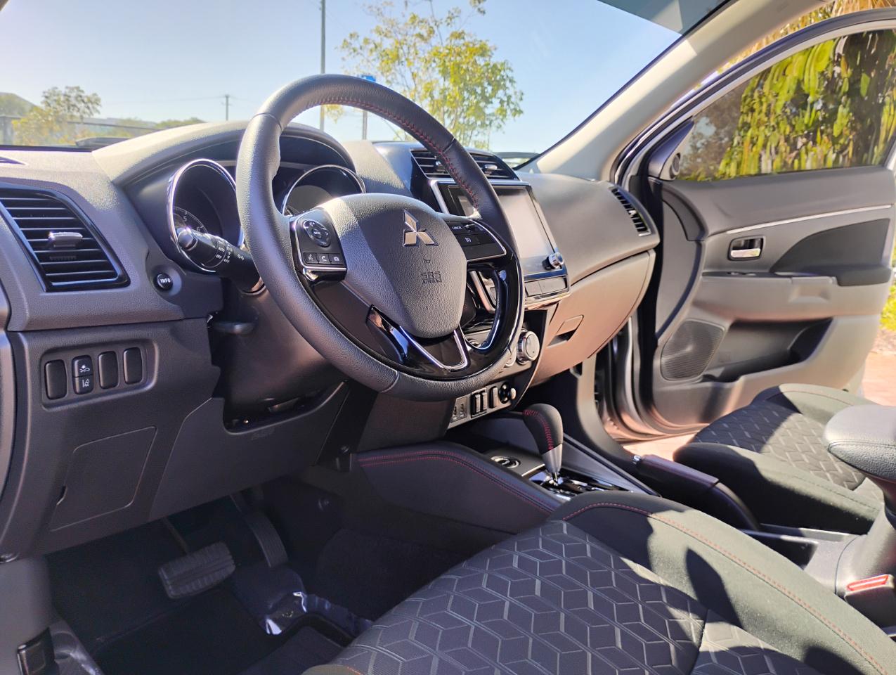 Mitsubishi Outlander Sport 2.0 ES 4WD 2023