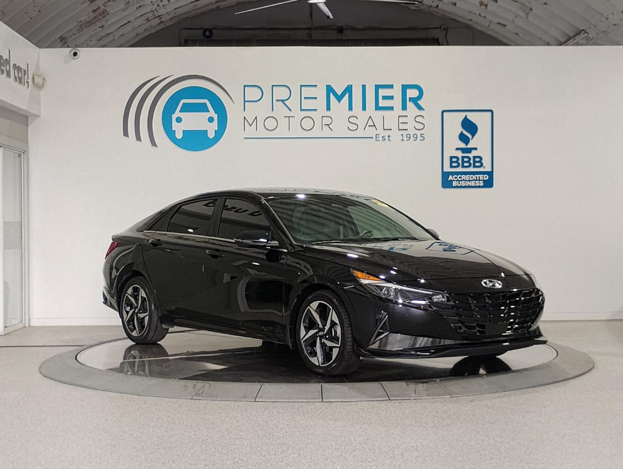 Hyundai Elantra SE Auto 2022