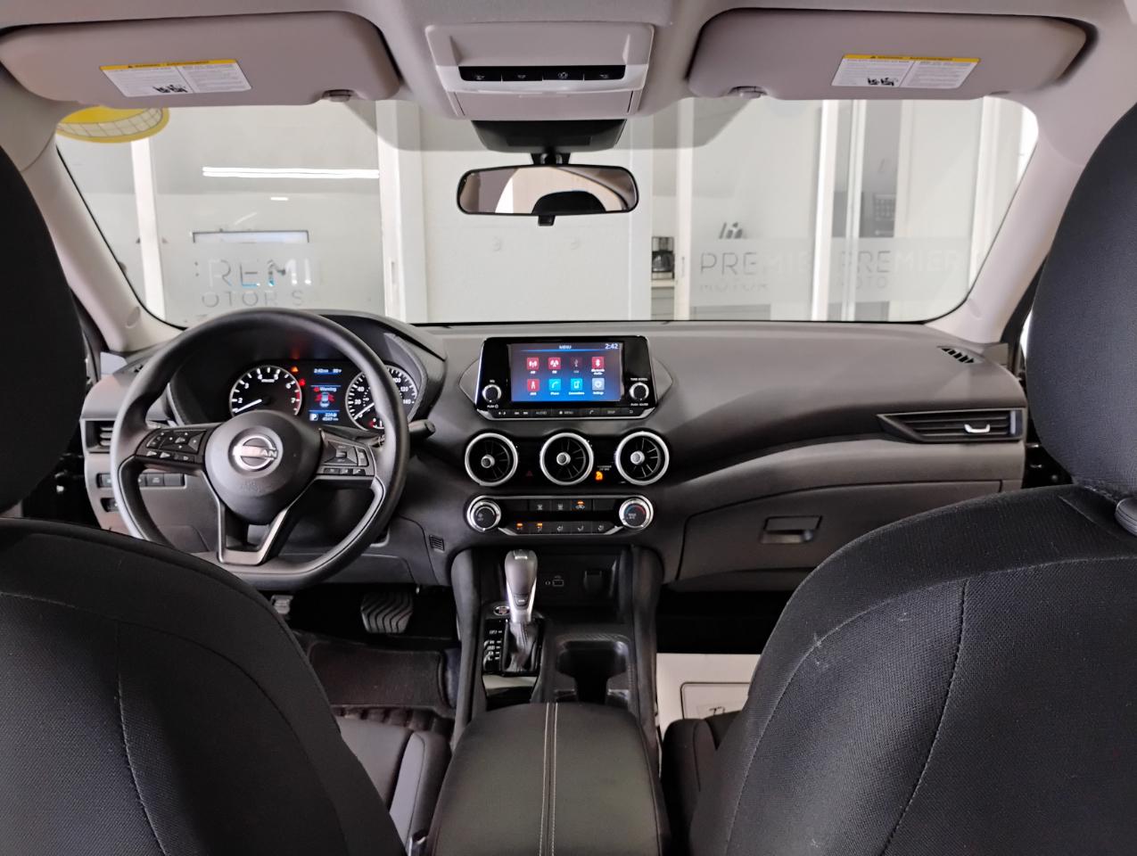 Nissan Sentra S 2025