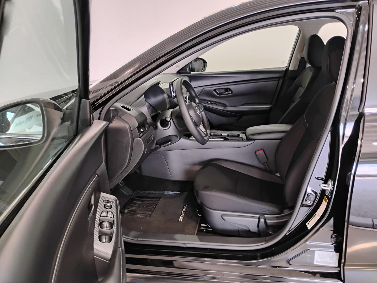 Nissan Sentra S 2025