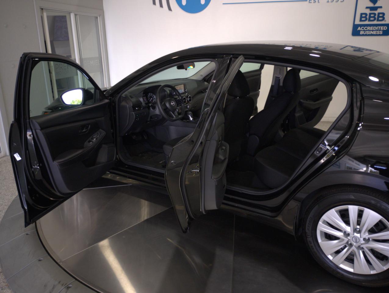 Nissan Sentra S 2025