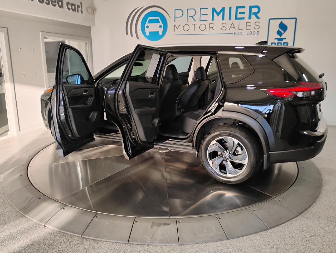 Nissan Rogue SV 2024