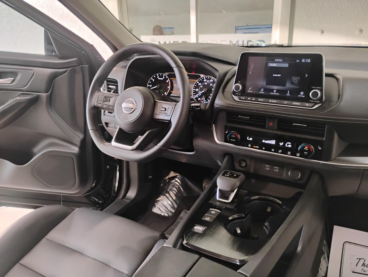 Nissan Rogue SV 2024