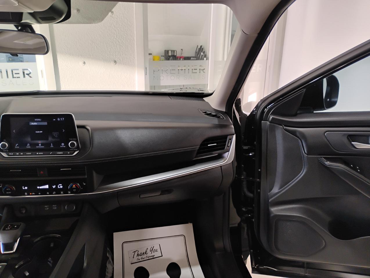 Nissan Rogue SV 2024