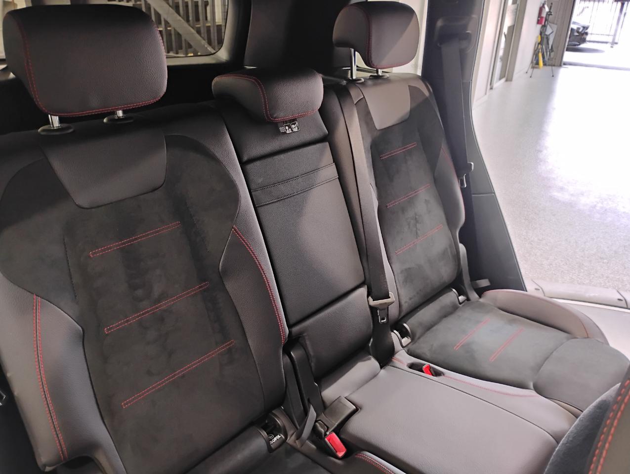 Mercedes-Benz GLB-Class GLB 250 2025