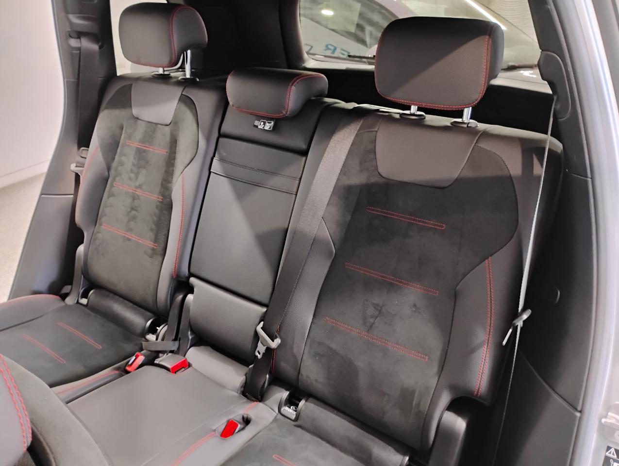 Mercedes-Benz GLB-Class GLB 250 2025