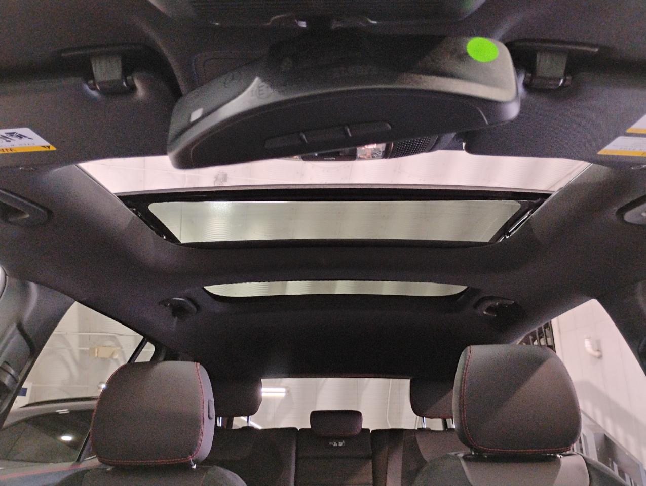 Mercedes-Benz GLB-Class GLB 250 2025