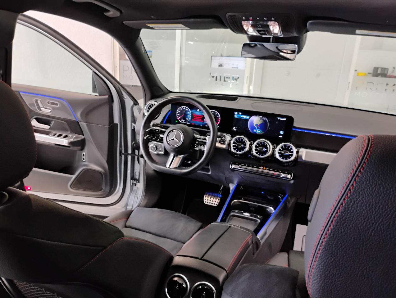 Mercedes-Benz GLB-Class GLB 250 2025