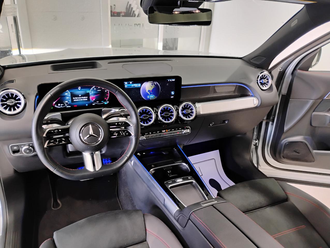 Mercedes-Benz GLB-Class GLB 250 2025