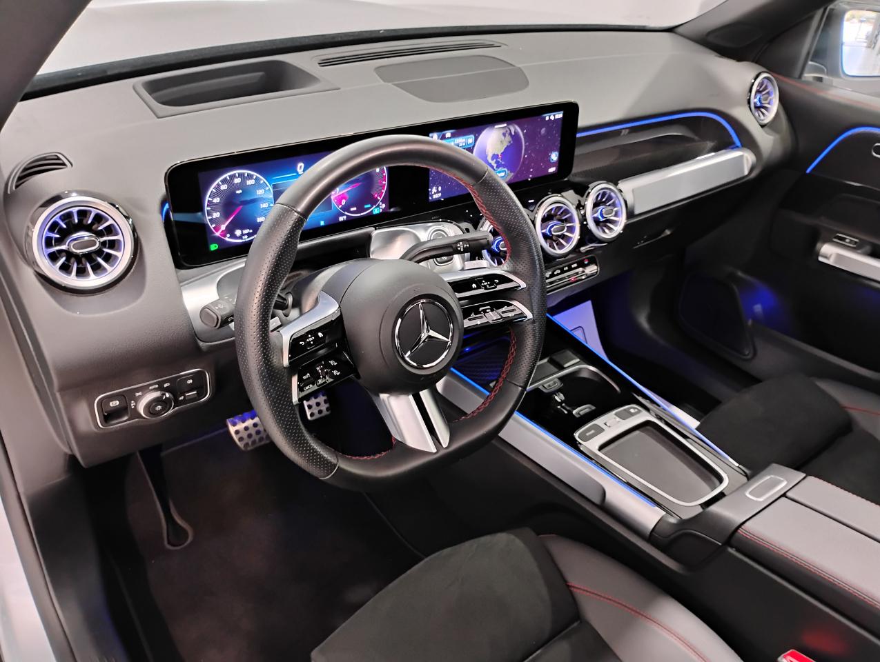 Mercedes-Benz GLB-Class GLB 250 2025