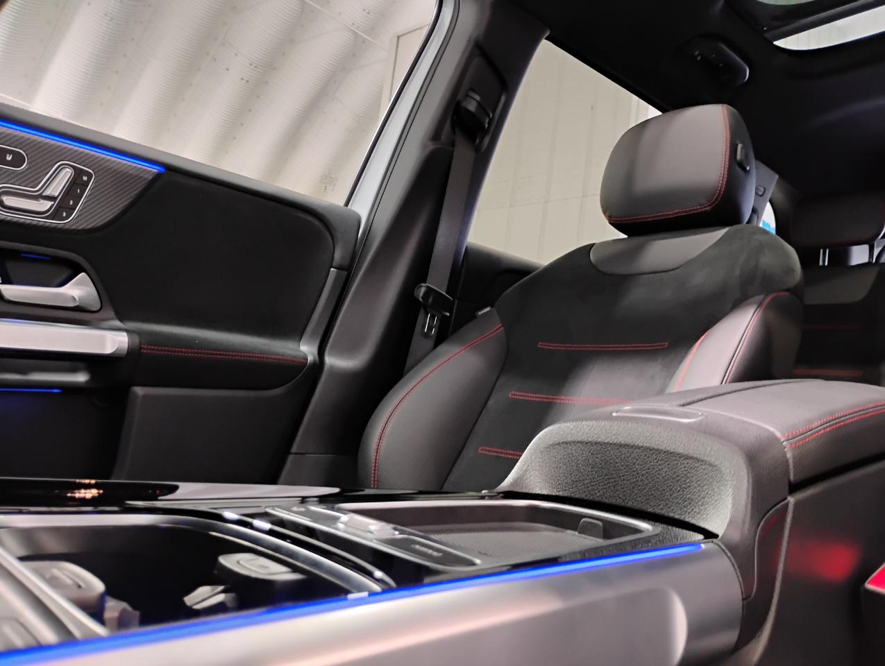 Mercedes-Benz GLB-Class GLB 250 2025