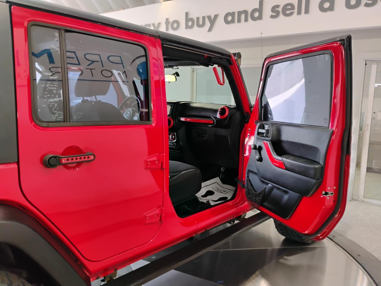 Jeep Wrangler Unlimited Sport 4WD 2015
