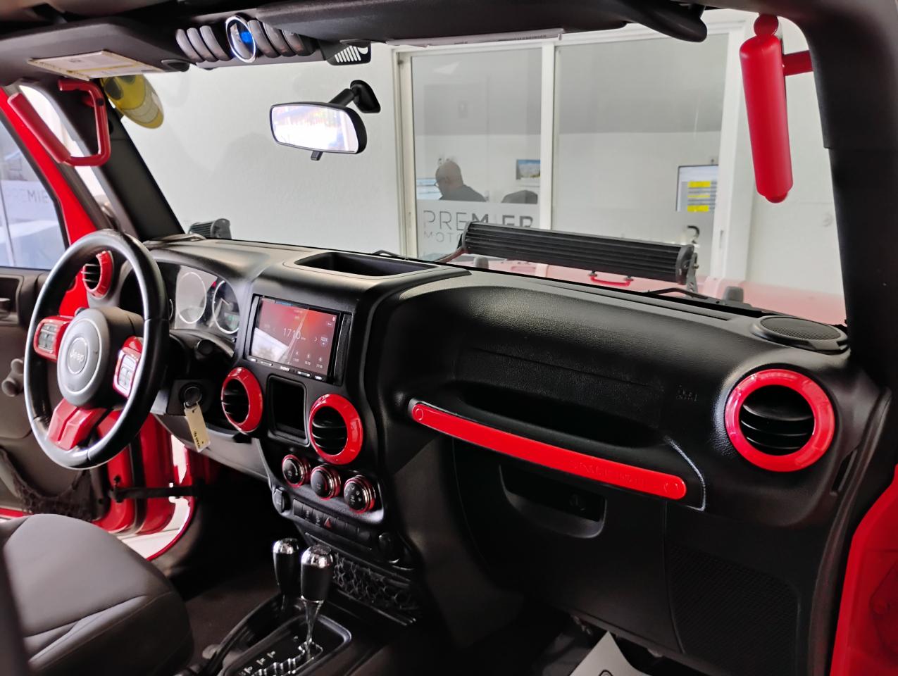 Jeep Wrangler Unlimited Sport 4WD 2015