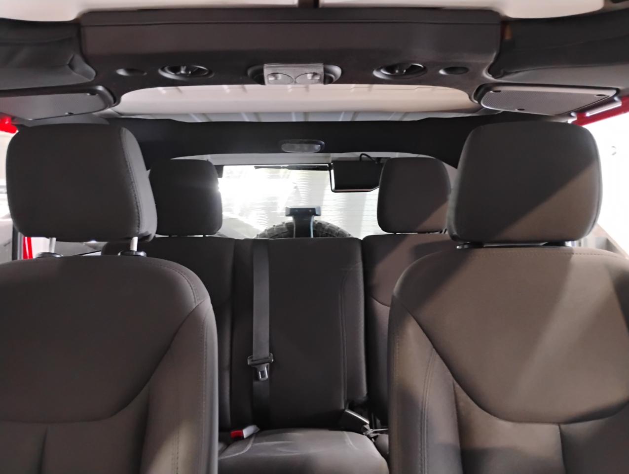 Jeep Wrangler Unlimited Sport 4WD 2015