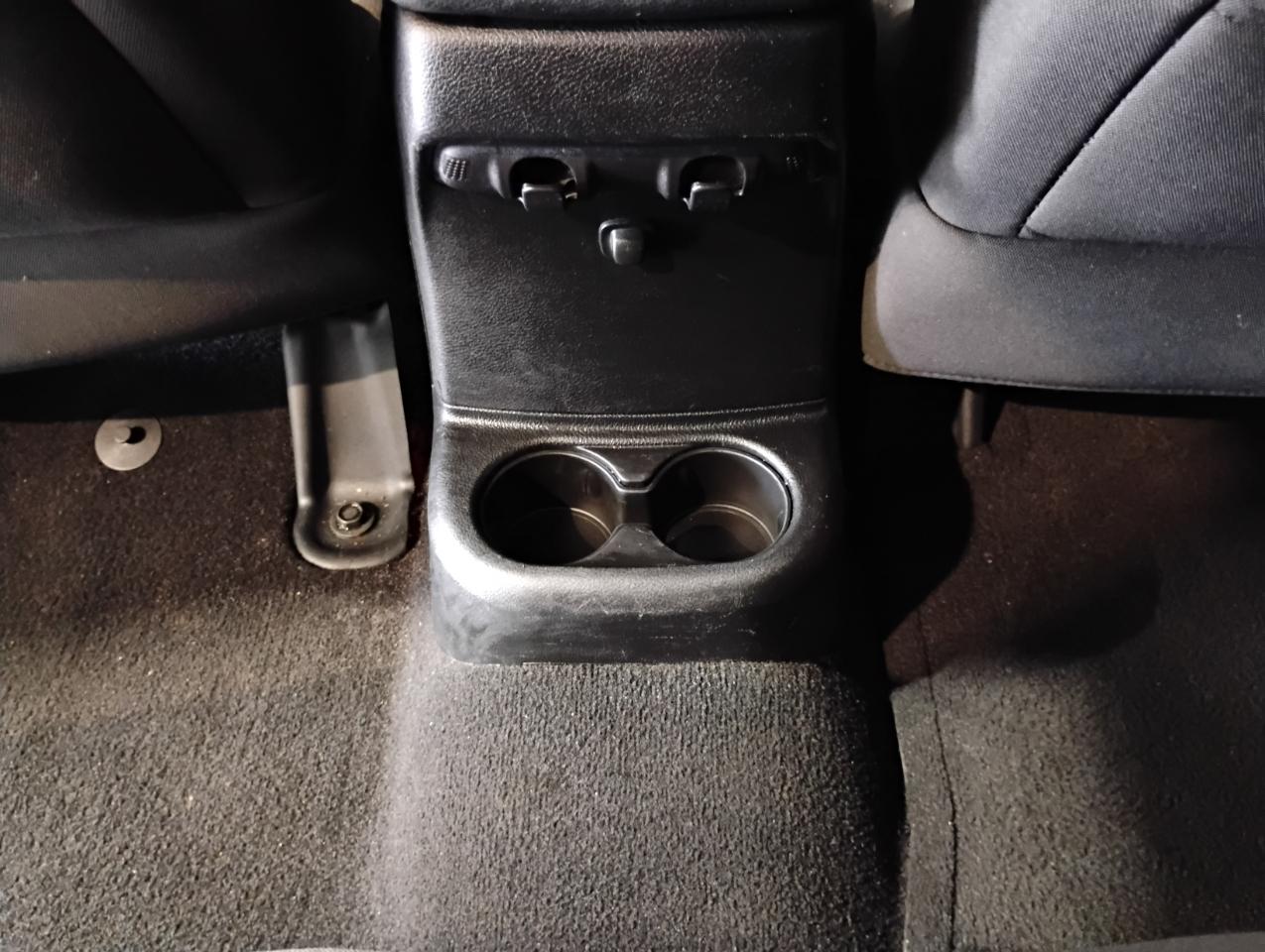 Jeep Wrangler Unlimited Sport 4WD 2015