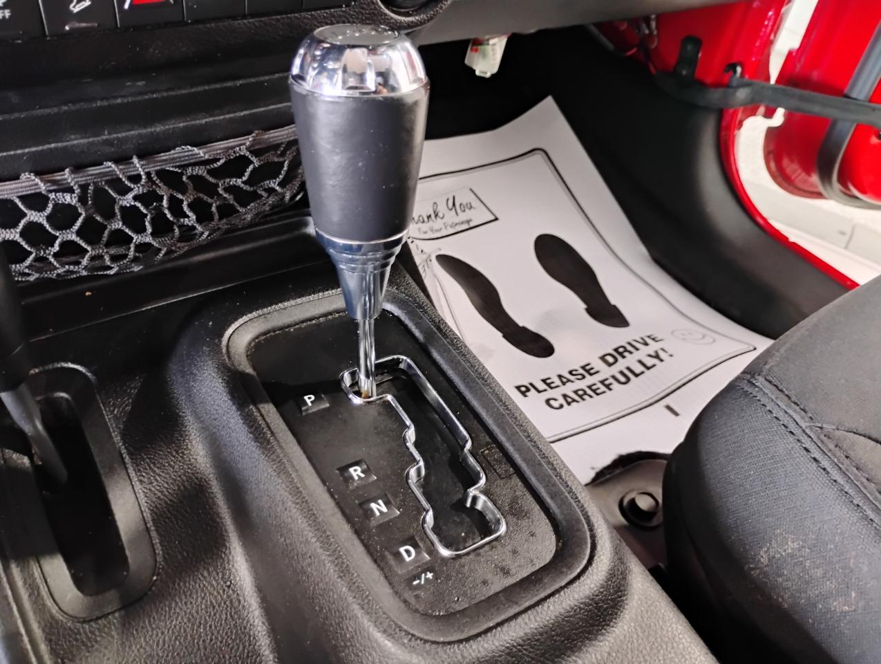 Jeep Wrangler Unlimited Sport 4WD 2015